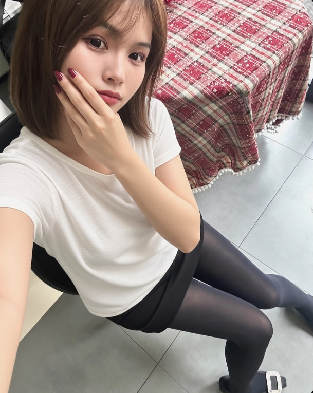 RodrigoLfurtad's tweet photo. 第一次玩x不知道发什么 🤭可以有新的朋友吗？？？ https://t.co/vMUUHHTV10