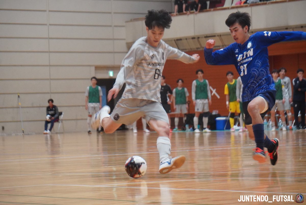 gazil_juntendo's tweet photo. 【game photo📸】
2026/09/12
LUXPERIOR CUP2026 第10回関東大学フットサルリーグ
vs 桐蔭横浜大学フットサル部
#順天堂大学 #フットサル #LUXPERIOR #Zeal #MIKASA https://t.co/c1gG1YNrwX