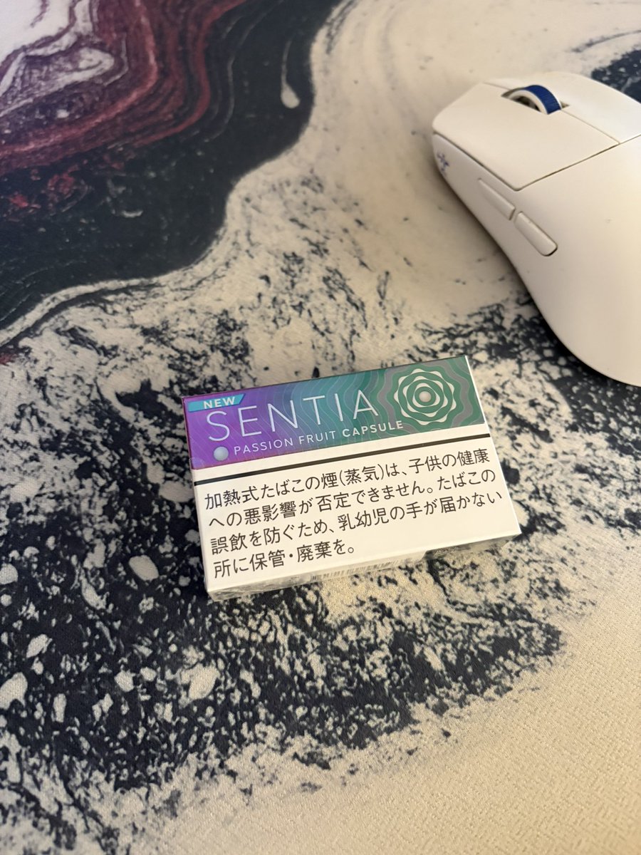 _siro1tap's tweet photo. 今日からオアパじゃなくてこっちに変えて月のタバコ代を18600円から17100円にする節約術 https://t.co/sJdFsoneey