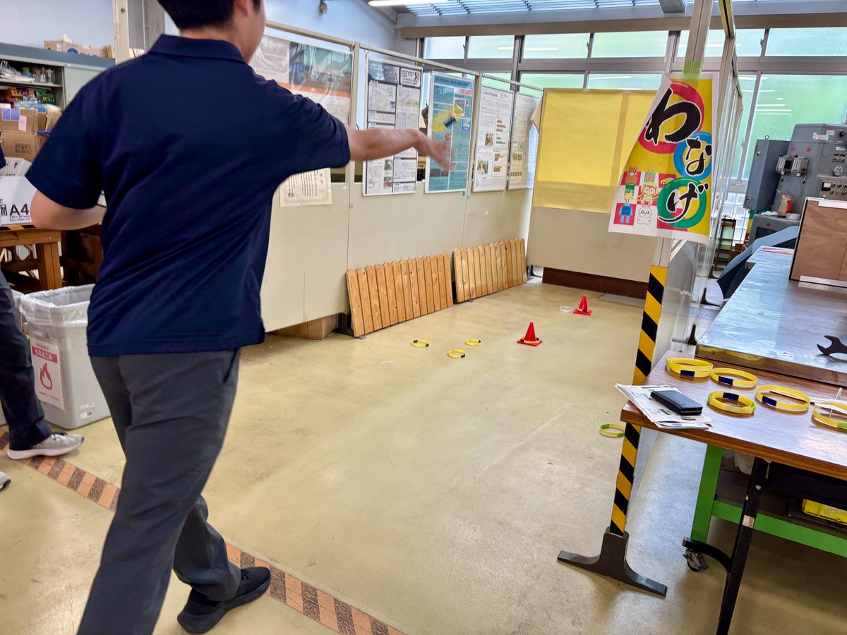 tokyoSTH's tweet photo. 四葉祭１日目、無事に終了しました！
販売や発表、展示など各団体全力で取り組むことができました。
明日１３日は、９：３０開場、午前午後ともに一般公開です。
２日目もがんばろう！ https://t.co/EL7CZMQaqb