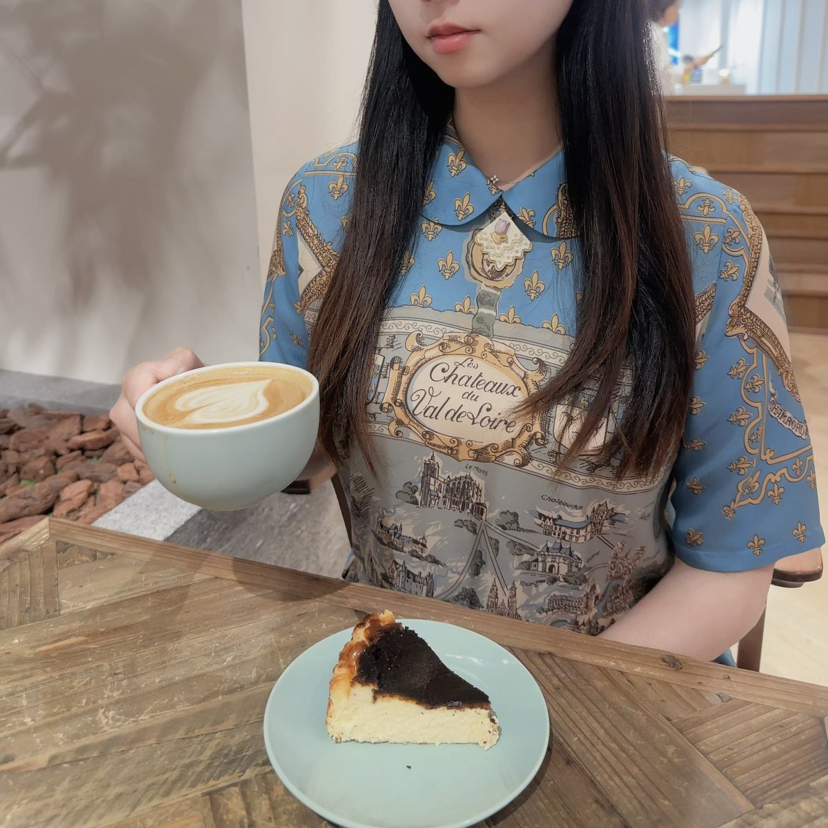 eating23333's tweet photo. Afternoon flat white☕️ https://t.co/R7VMQWCium