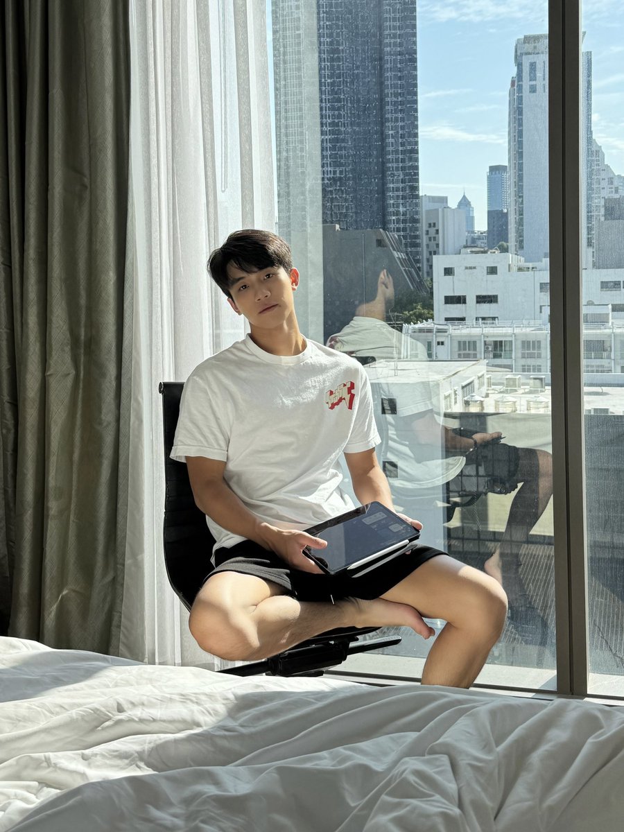 kevinhsu_97's tweet photo. BKK☀️ https://t.co/i6kDInoi0r