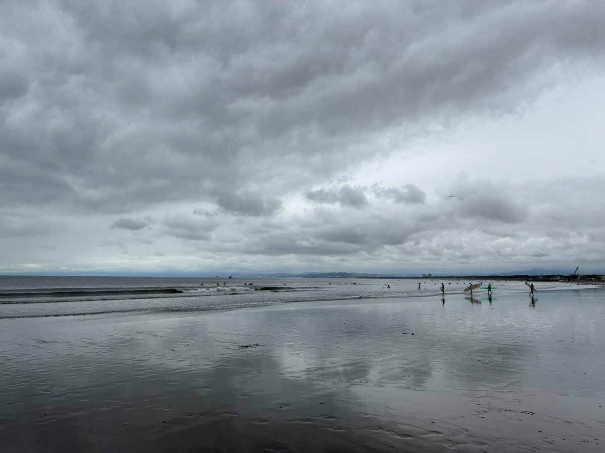 Chiru322's tweet photo. iPhoneで海撮るのって難しい😓
お天気も相まって。 https://t.co/NoeczVu9KX
