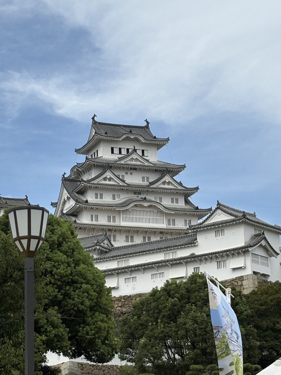 pegpegJPEG's tweet photo. 関西旅行行ってきた！！

歩きすぎて疲れたけど最高やった！！ https://t.co/w5AoYlH8Z2