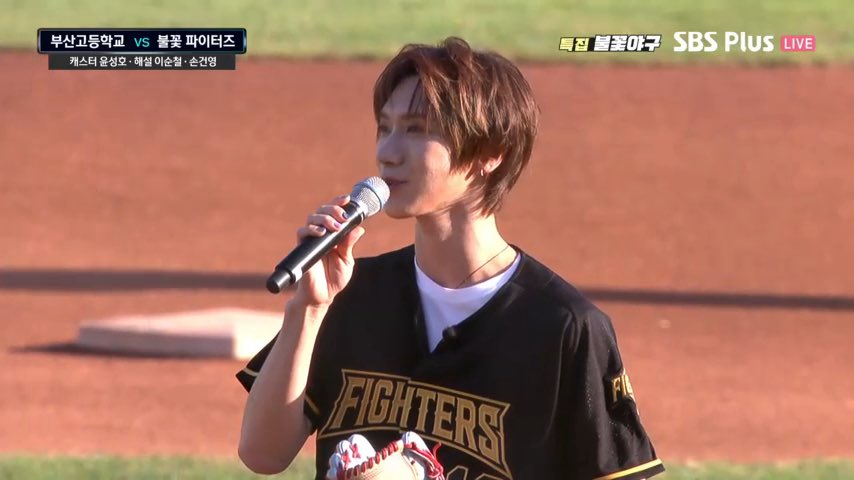 fondofbt's tweet photo. เบบี๋น่ารักมากกกก 🐱⚾️ 

#PitcherTENxBurnToWin https://t.co/PcMDd3rMpR
