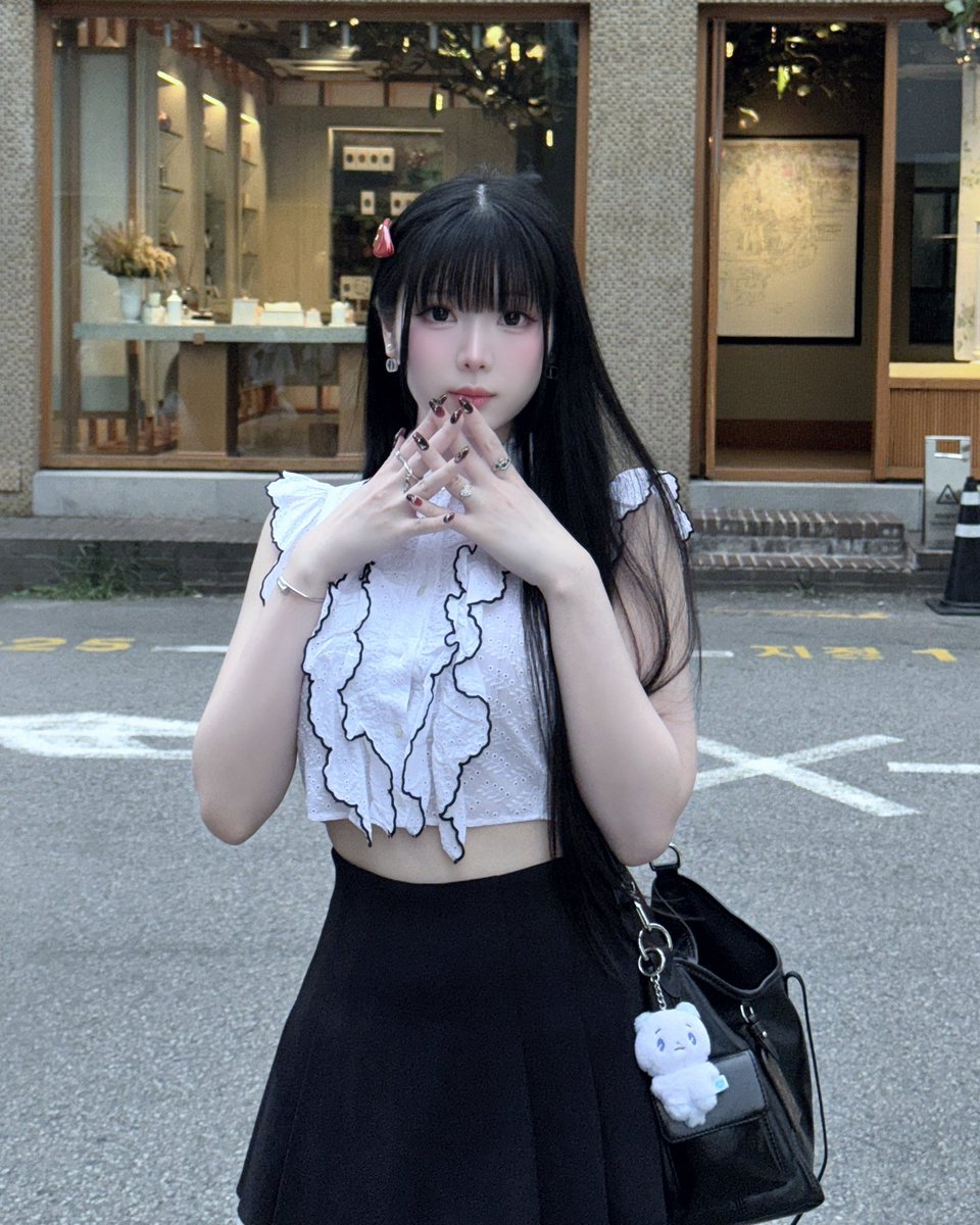 shimotsukiTW's tweet photo. 🖤 https://t.co/t9uXdirCrJ