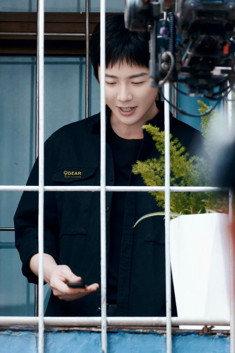 zclclub's tweet photo. 하 얼폼 미쳣네 어떻게 하면 고경관한테 잡혀갈 수 있냐고요 https://t.co/L9LLtjM1k7