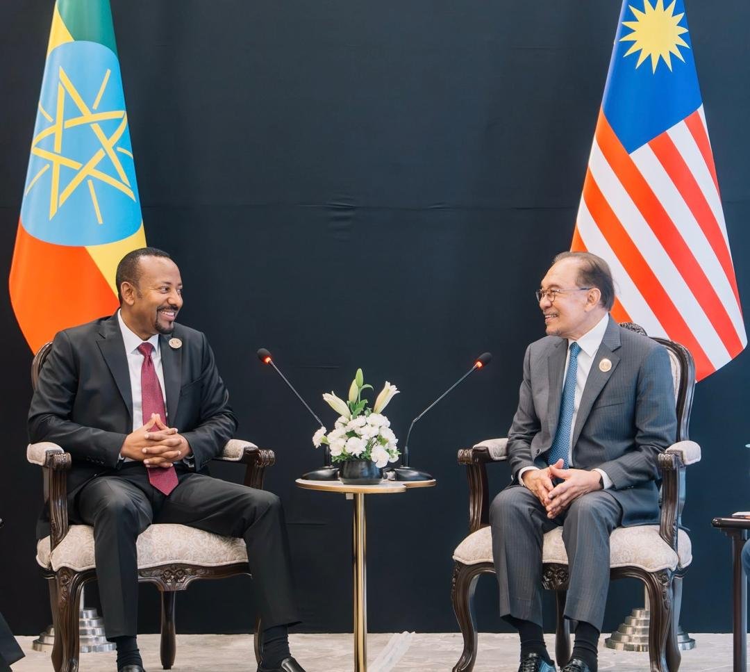 AbiyAhmedAli's tweet photo. It was a pleasure to meet Prime Minister @anwaribrahim of Malaysia on the sidelines of the BRICS Summit and build on the momentum of his historic visit to Addis Ababa in November 2025.

Our discussions focused on expanding investments, tourism, renewable energy partnerships and cooperation in the lead up towards COP32. We also explored opportunities to learn from Malaysia’s experience in industrial parks, productivity, and manufacturing.

Ethiopia and Malaysia share significant potential for a stronger economic partnership, creating new opportunities in investment, technology, skills, and sustainable development.

🇪🇹 🇲🇾