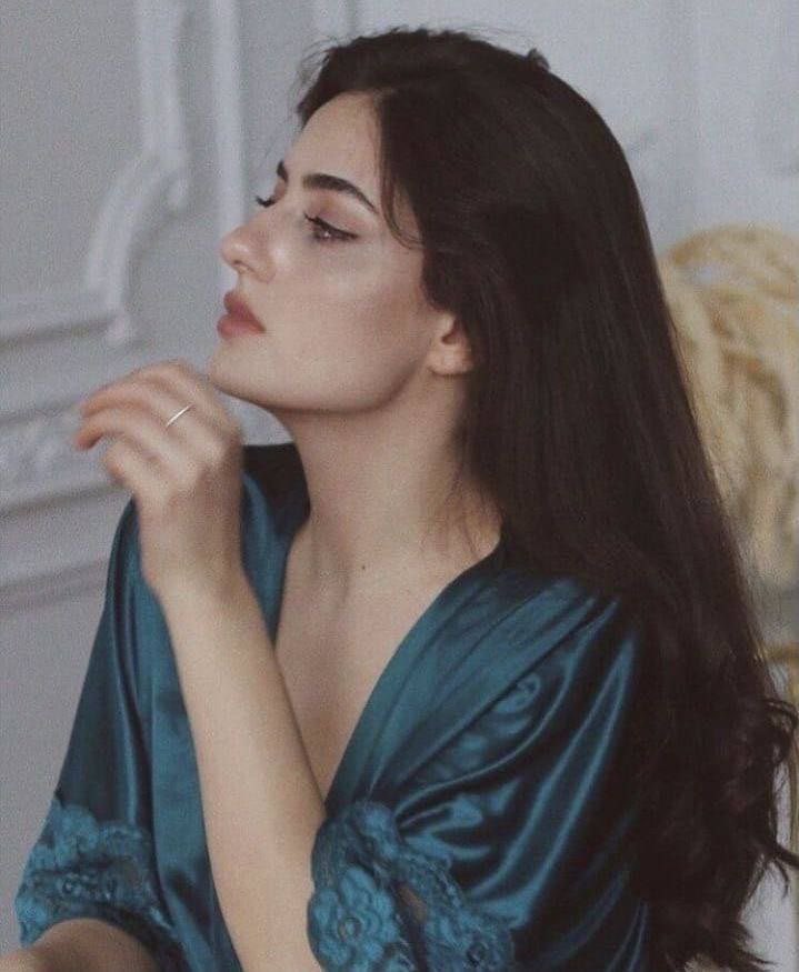 xxes444's tweet photo. أنتِ آمِنةٌ بشكل مُخيف !💗 https://t.co/KxlPcgaP7E