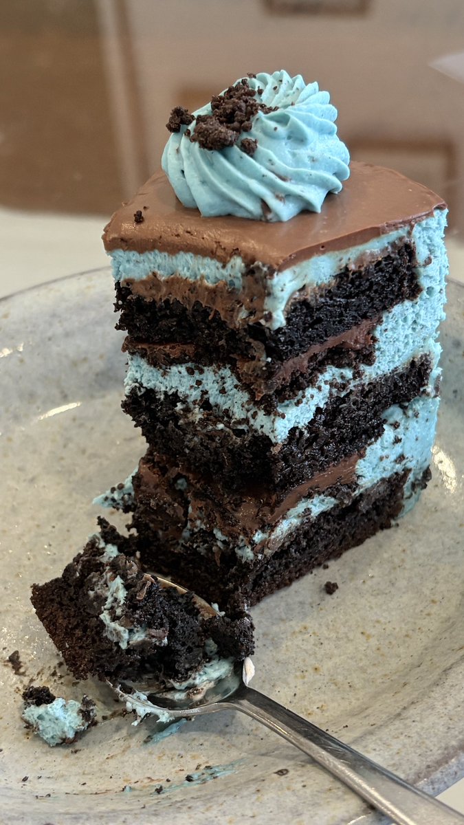 yufeibaby's tweet photo. Sorasora Cafe! The mint chocolate here is soooo good! 
Open daily 08.30-18.30
Homemade cake | brunch | drinks 

#คาเฟ่เชียงใหม่ #เชียงใหม่ #คาเฟ่ https://t.co/z0sBAhepyn