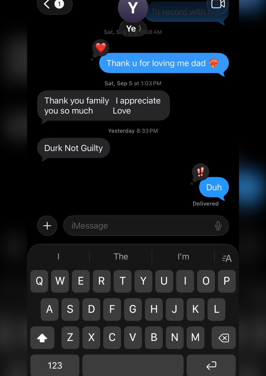Kurrco's tweet photo. Young Thug shares his texts with Ye about Lil Durk's not guilty verdict 👀

Ye: "Durk Not Guilty"

Thug: "Duh"