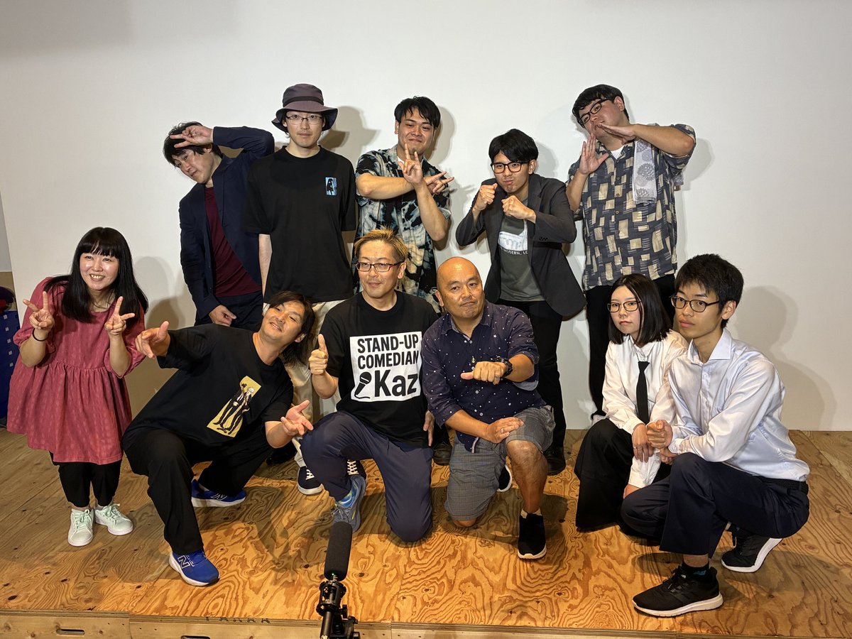 niasmimura's tweet photo. 今日、古町6番町裏にある座タ��ムでザ・フールpresents全力疾SHOWお笑いライブがありました。少年時代の仲間ウィズ・ミッチーが、大人になっても変わらない失笑芸人をやっていて、しっかりリアルタイムの失敗を笑いに変えてウケていたのには成長(？)を感じました(笑） https://t.co/jlwyTAR5ee