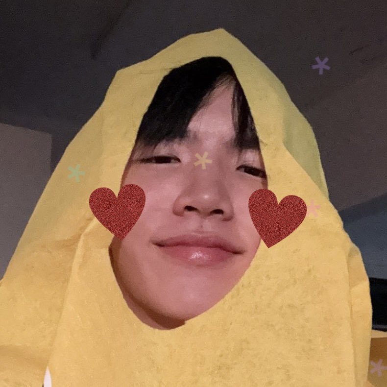 bamlabooo's tweet photo. น้องคีนเป็นเด็กดีมากจังเลยยยยยย ตัวเองพึ่งทำงานเสร็จแท้ ๆ แต่ก็ยังมาวิ่งเล่นให้ทุกคนได้เห็นหน้า เห็นแก้มแดงๆของหนู 🍅🍅 

//พี่ยิ้มกว้างมากเลยแหละวันนี้ แล้วน้องคีนอะยิ้มเยอะๆรึยังน้าวันนี้ :) 🤲🏻⭐️🫧🎀 https://t.co/VBl75pDTeF
