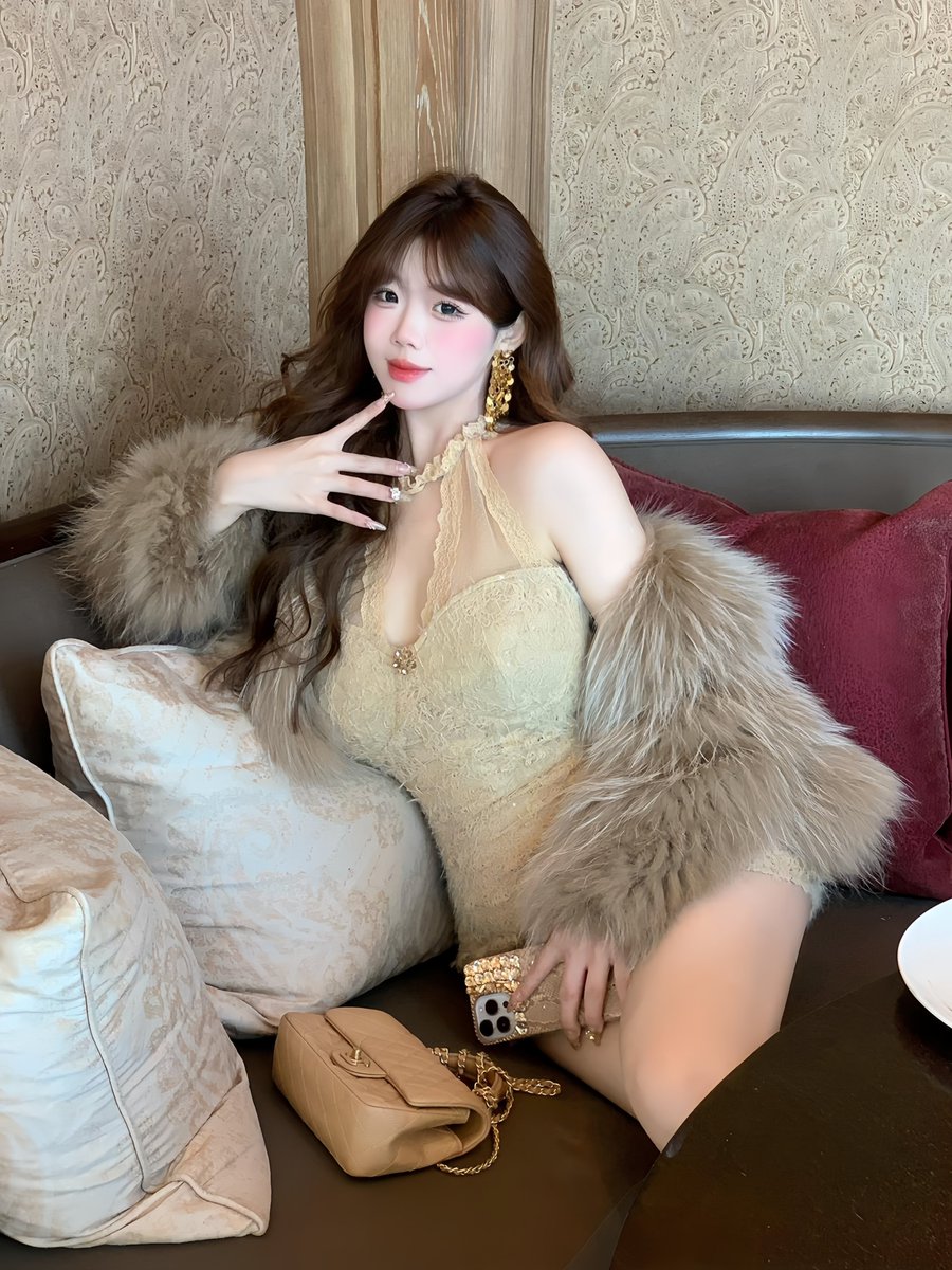 aphrodite24h's tweet photo. 小男娘报道! #男娘 #伪娘 #微胖 #气质 #ootd https://t.co/qjywbhBnaP