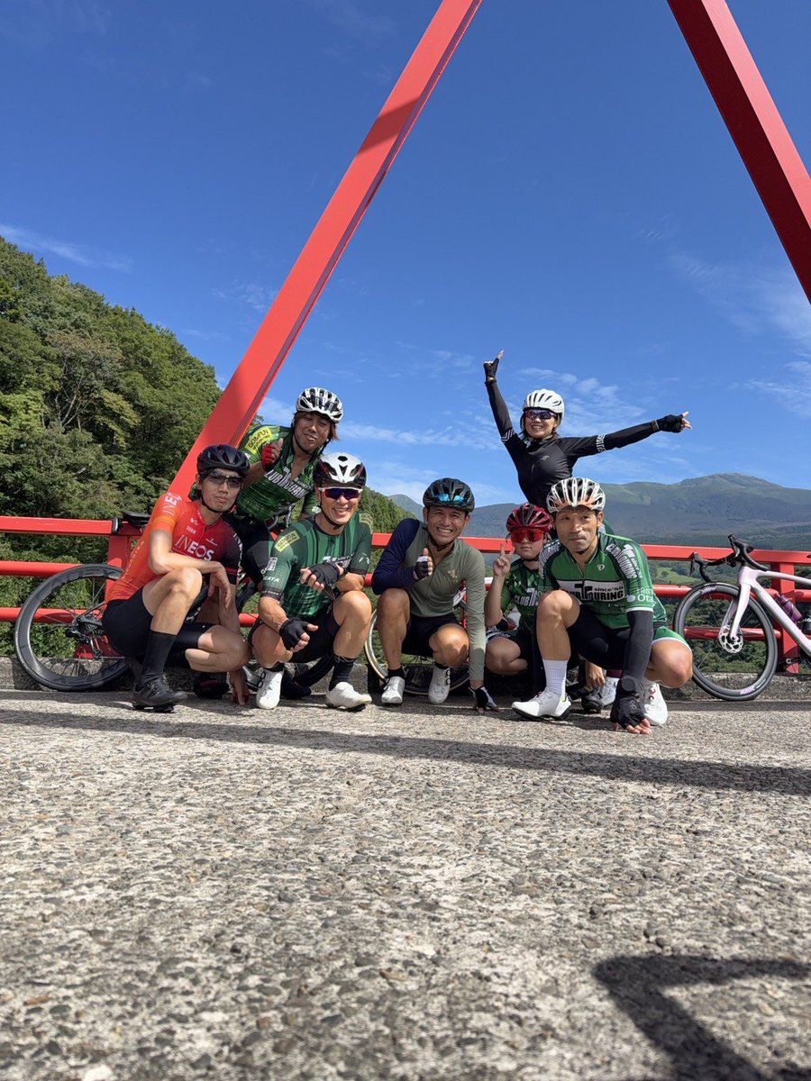 GuroSunn's tweet photo. 練習会のメンツで今日はカフェライド!! https://t.co/VMlUjgK6Rq