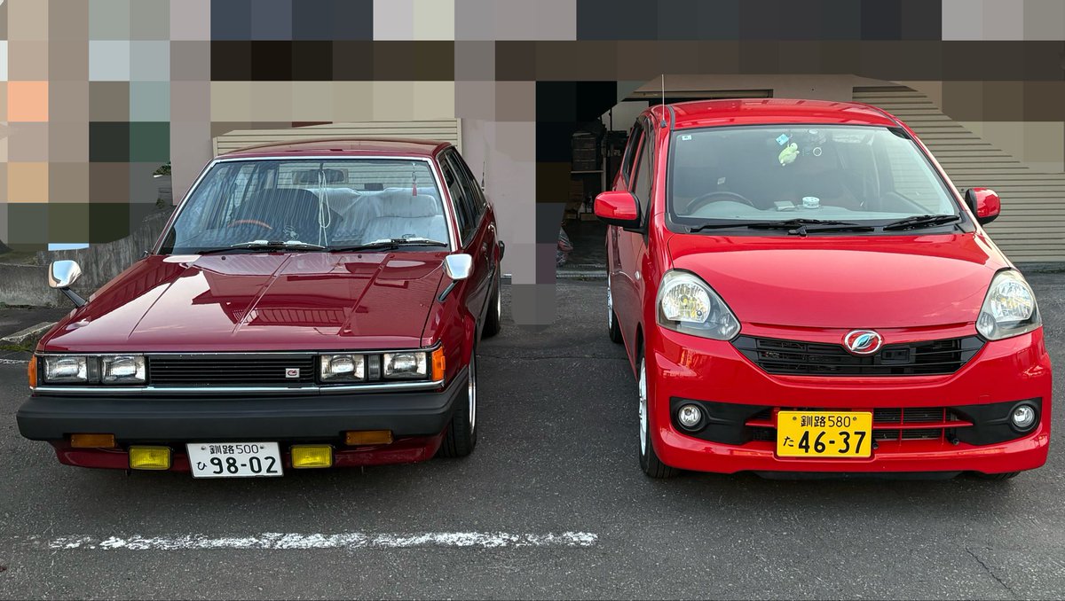 review95rr's tweet photo. 整列！

3ナンバーと化したイース https://t.co/peMpARFQHo