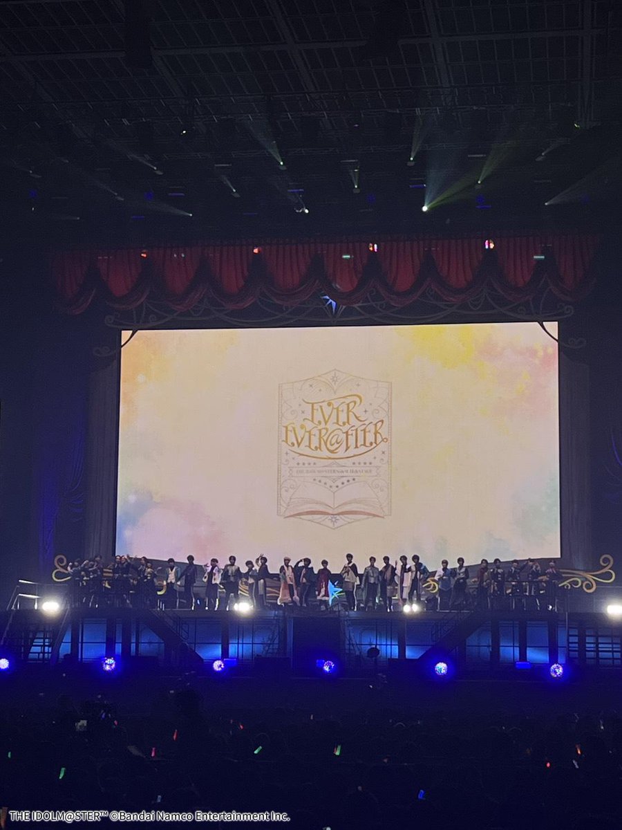 SideM_official's tweet photo. 【  #SideM11th_day1  】
✧✧✧・━・━・━・━・
THE IDOLM@STER SideM 
　　　11th STAGE 
　～EVER EVER＠FTER～
　   🎊DAY1 開演🎊
・━・━・━・━・✧✧✧

語り継がれる「物語」をお楽しみください✨

✅冒頭無料生配信はこちら！
https://t.co/99thZgF12J

#SideM https://t.co/g8VukHA2mq