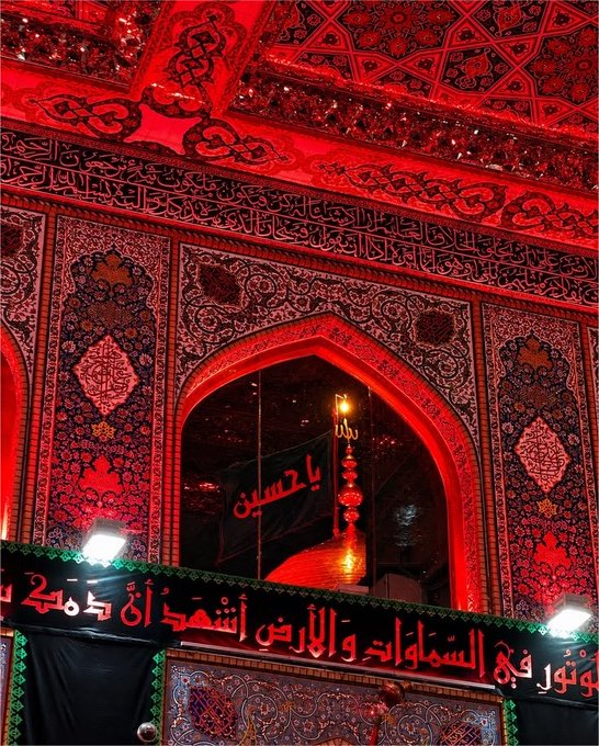 AlzynDnya's tweet photo. "عِشْقُ الحُسَيْنِ لا يَنْتَهِي بِانْتِهَاءِ الأَرْبَعِينِ". https://t.co/opZfEk6Ako
