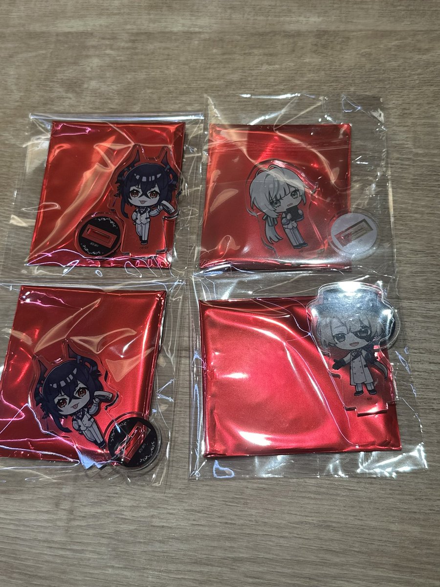 heiwaaaaat's tweet photo. 交換
オトメイト　オトパ
譲　アクリルスタンド
魅ナミ、イヴ、マティス
チャーム
鴻上滉、幸麿
求
アクスタ　ヴァーデス、クロノール
本日お手渡し希望 https://t.co/il5ArK7rM8