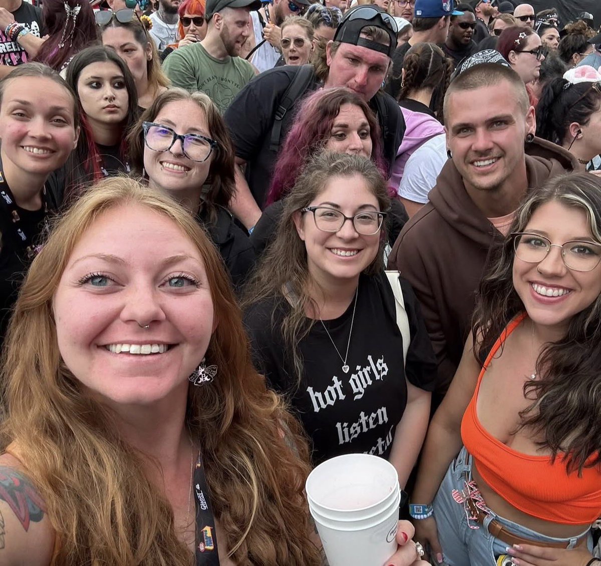 SusanShafffz93's tweet photo. Warped tour 2025 stole my heart ❤️ https://t.co/1i5tJrGYwC