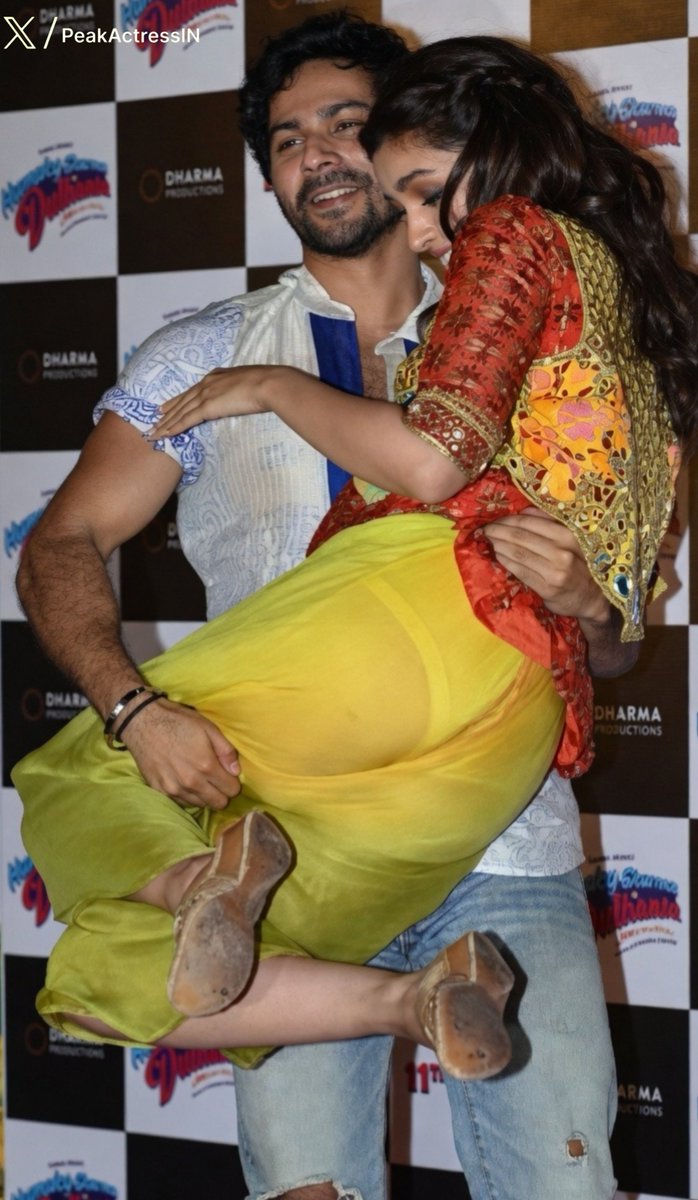 PeakActressIN's tweet photo. Varun Dhawan holding Alia Bhatt like he forgot the cameras were on. 12 years later, and it still hits different 🔥😮‍💨 https://t.co/gpXaYZSJoZ