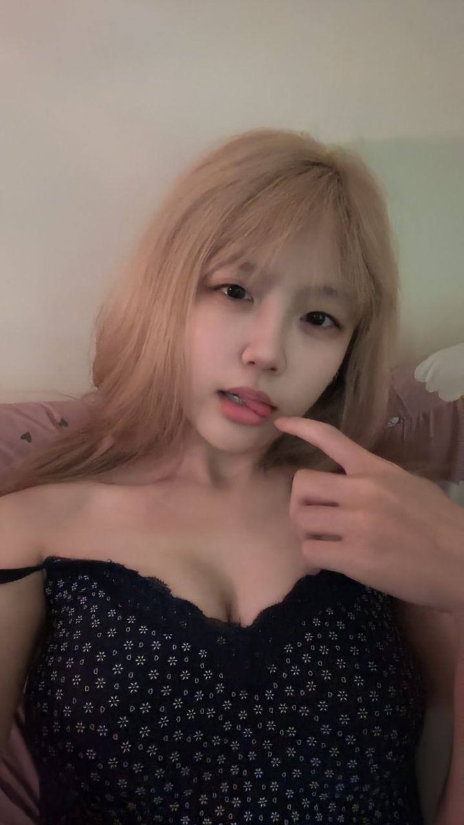 daniellebeltr14's tweet photo. 一个人在房间无聊

刚拍的 白白嫩嫩的

            我想发照片🫣直接发 https://t.co/XGjWdHWbEu