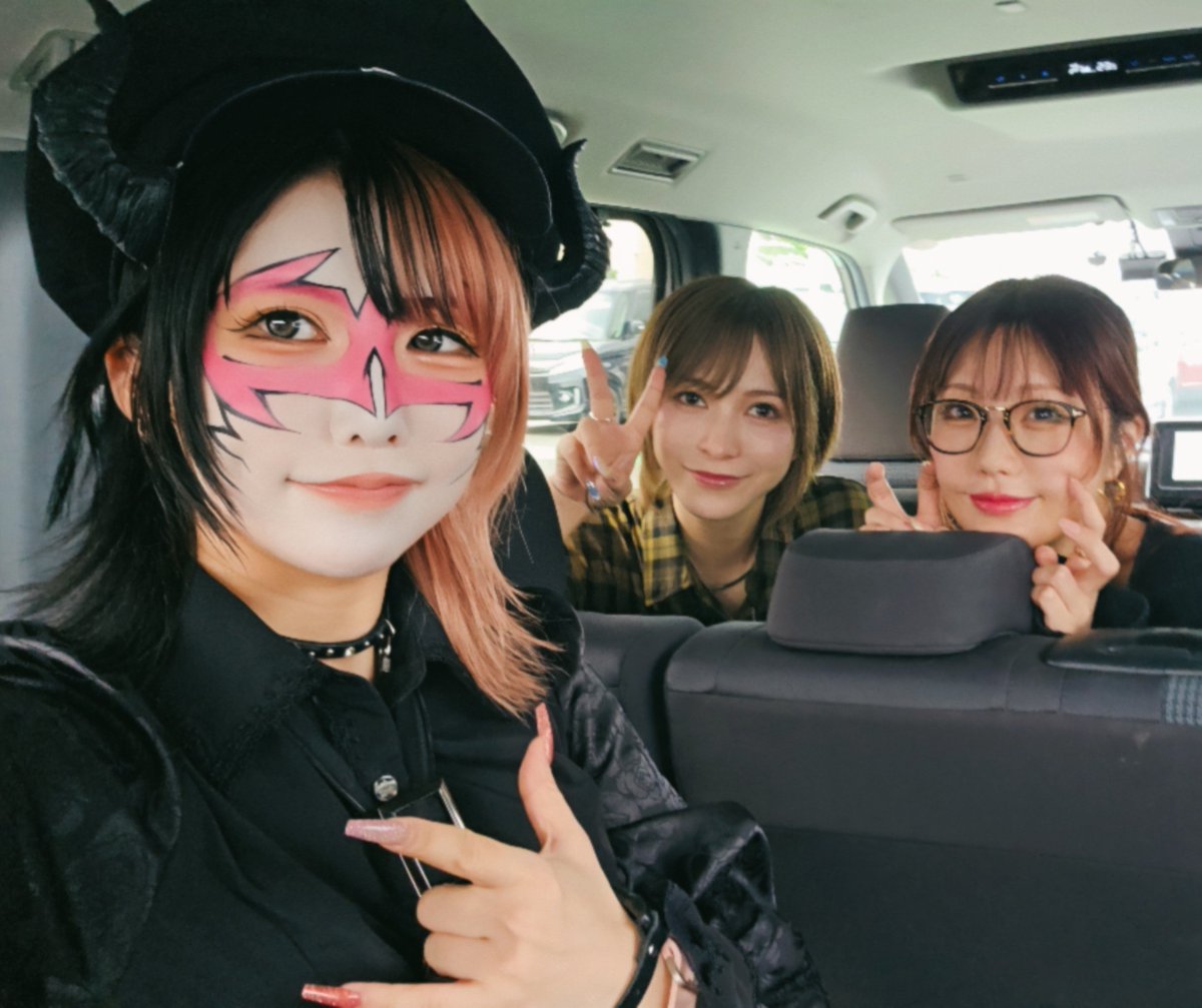 usamiiin's tweet photo. G-mission最後の出演終え魔した！！

あやayaコンビと悪魔はどんな結果を残せたのか！！

SUPER CONCORDE市野店様、ありがとうござい魔した～～！👹❣️PR https://t.co/8O46UX41Zg