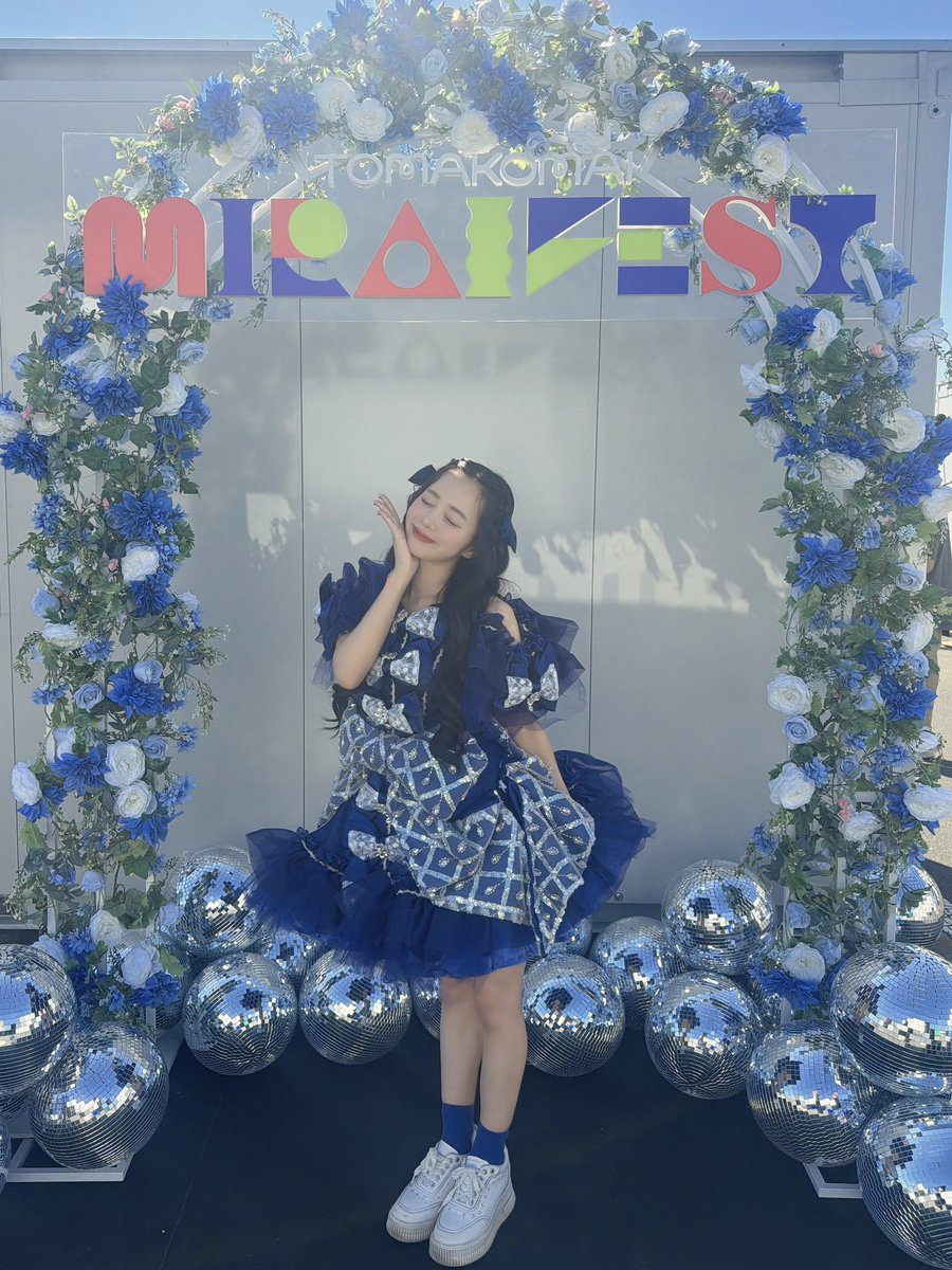 ayano_cs0526's tweet photo. 苫小牧！！！ #ミライフェスト
ありがとうございました！ 🌈 ‧⁺ ⊹

とっても楽しくて、みんなの笑顔も！
届けてくれた沢山の声も！！！全部が
幸せな思い出です！青色もありがとう💙

またお会いできますように〜！💭♡ https://t.co/vyAUkiASir