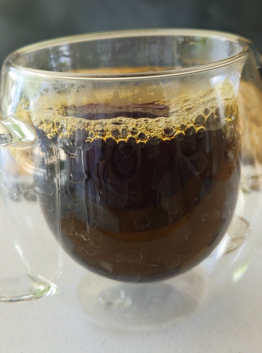 SaraYirga's tweet photo. Good morning #Ethiopia|แฌ
Starting the 2nd day of our new year with a shot and more ๐คทโโ๏ธ
#coffeethings https://t.co/XIYNKtT1fc