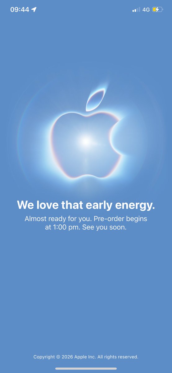 Jfeltz4's tweet photo. @ijustine I Love that @Apple gets the Apple Store app ready for the immense amount of preorders 💯😎 https://t.co/YOlb7pIOuj