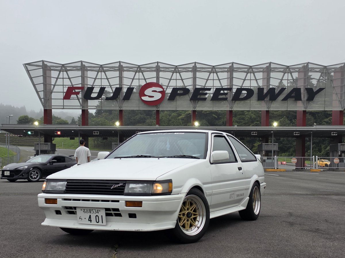 hiro_hk416's tweet photo. FUJI 86/BRZ STYLE 2026凄まじくたのしかった！ https://t.co/zPypZkFTqO