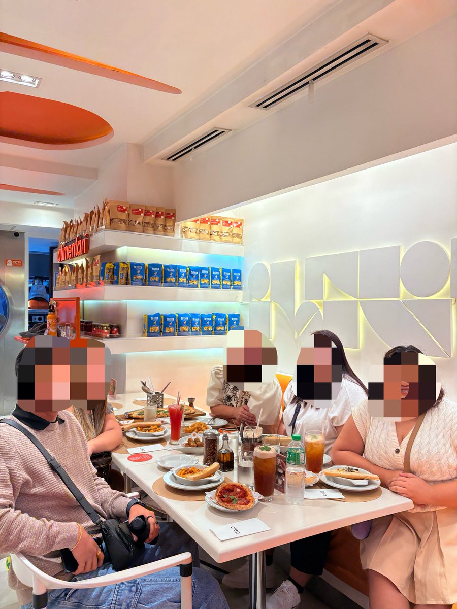 capeathworld's tweet photo. CapEath World at CIBO with 
CW Team Abroad. 💜

They flew from miles away just to show their love and support to our very own Caprice by supporting her CIBO Endo. 🥰

#Caprice #CapriceCayetano #CapEath https://t.co/U6AIomMLgy