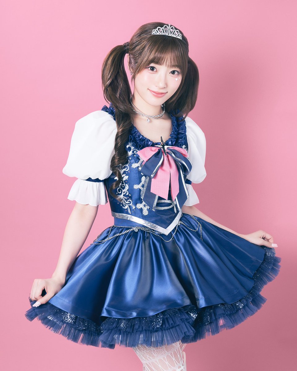 LIGHTSUM_JP's tweet photo. LIGHTSUM Mini Album 『Re:idol』
Concept Photo - HINA
「Doshite」Pre-release on 2026.9.16❔💓
『Re:idol』 Release on 2026.09.23✨
Pre-add / Pre-save : https://t.co/uVwPLNnCvw
Pre-order : https://t.co/NCjaeSSphc
#라잇썸 #LIGHTSUM #ライトサム
#Reidol #LIGHTSUM_Reidol #Doshite
#히나 #HINA #ヒナ