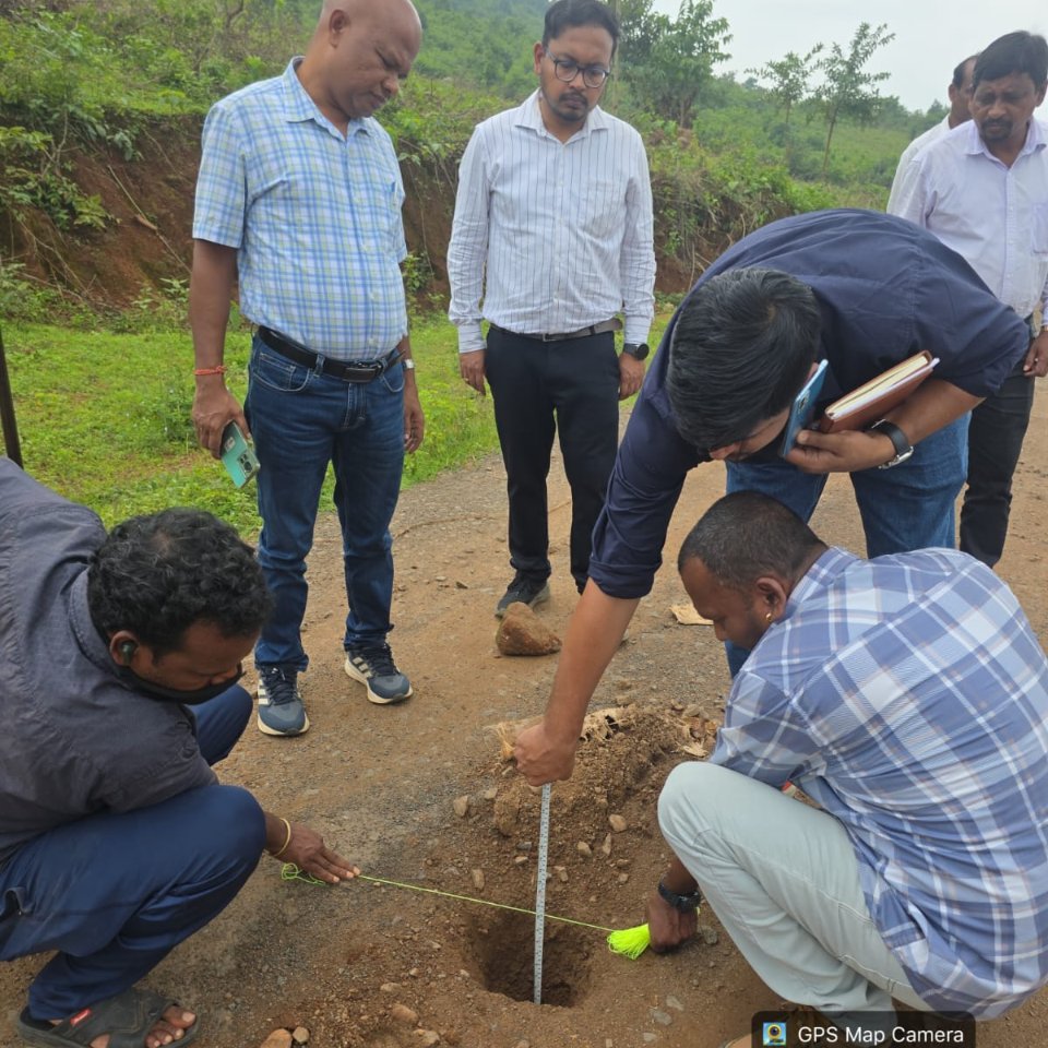 PWD_Odisha's tweet photo. Chief Construction Engineer, Jayapur (R&B) Circle inspected key infrastructure projects under Koraput (R&B) Division, including major road stretches, the Jhanjabati River Bridge, & Narayanpatna CHC. Directives issued to expedite work & maintain strict quality standards!
@PrithivirajBJP