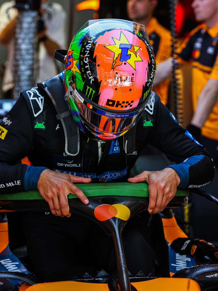 SilverstoneUK's tweet photo. Officially hooked on Lando's helmet this weekend 🤩 

#SpanishGP #F1 | 📸 McLaren Brand Folder https://t.co/0Tvm4qK29t