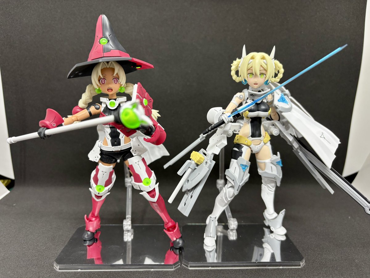 star_blast_m's tweet photo. マリカルとユフィア
ミネルヴァコスとヴァルキュリアコスを組み合わせてみた
#30MS https://t.co/piloJ3ZeCg
