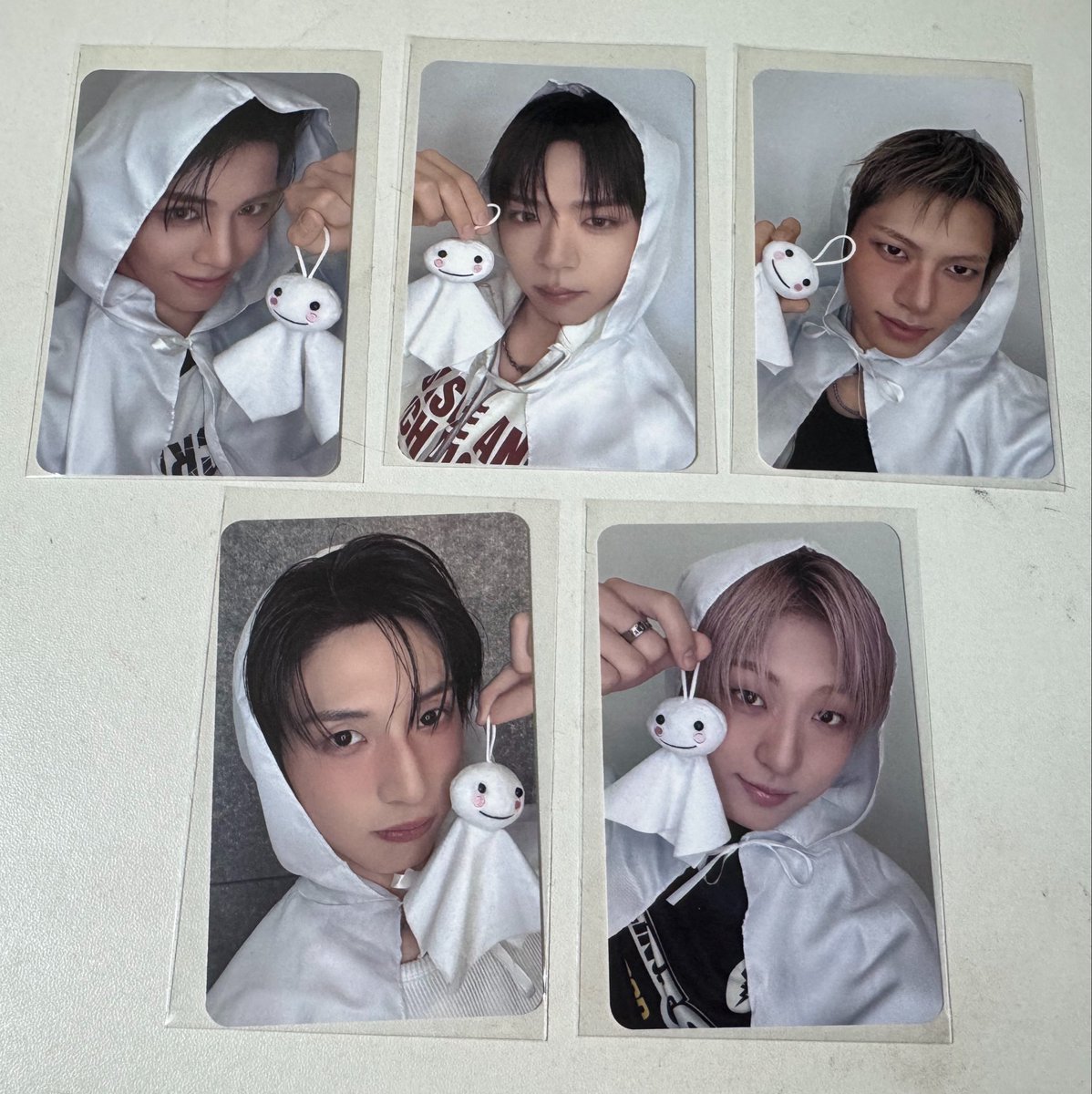 DMorKKT's tweet photo. 누에라 4집 exe 

쇼케이스 응모 미공포 포카 양도
판 0.5 현준 유섭 준표 미라쿠 0.3

https://t.co/jwp9vHhqYx

NouerA poca sell https://t.co/4Z3l79qHJi