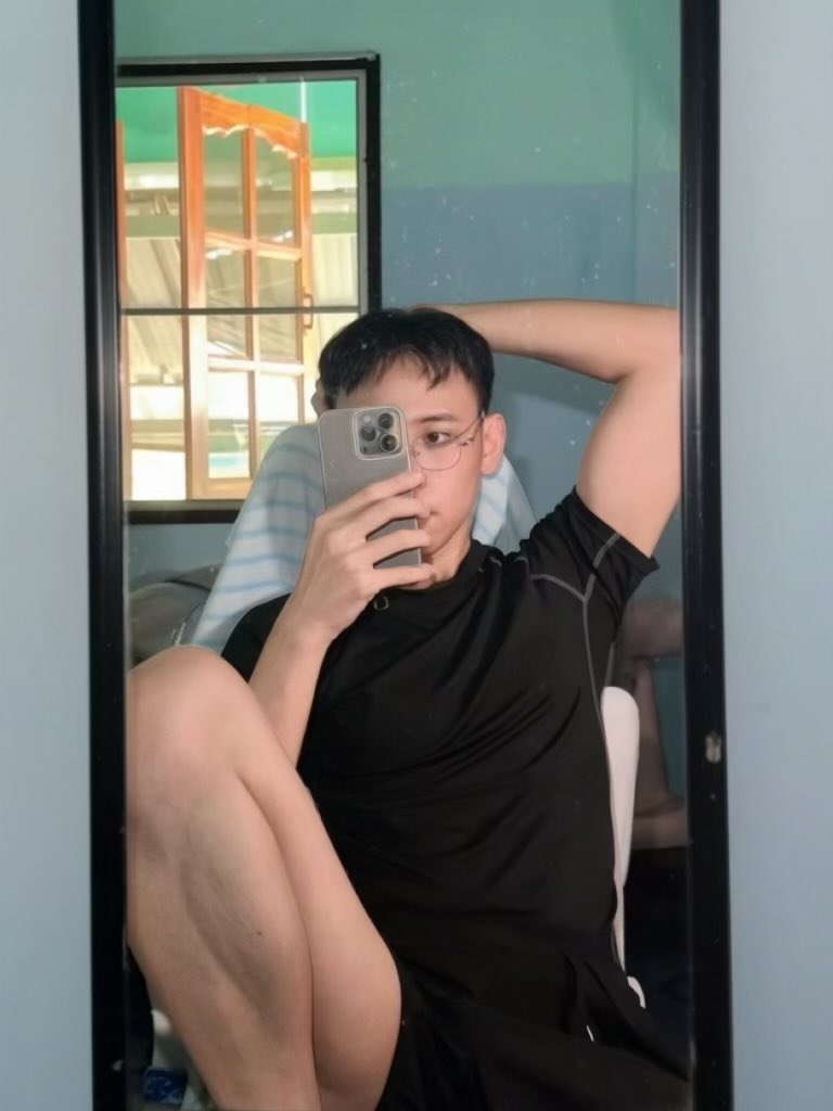meekfj's tweet photo. ผมยิ่งบาง ๆ ช่างก็เอาออกสะเยอะเลย https://t.co/uc0MnRjJiS
