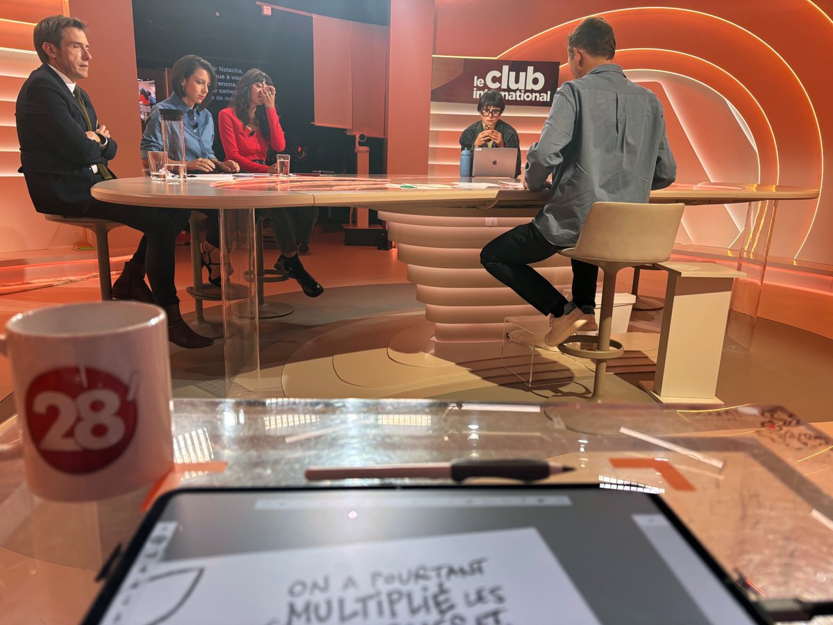 chappatte's tweet photo. On sera dans l'émission @28minutes sur @ARTEfr TV ce samedi soir à 20h05 pour dessiner et commenter l'actu. https://t.co/h2olWiQTEC