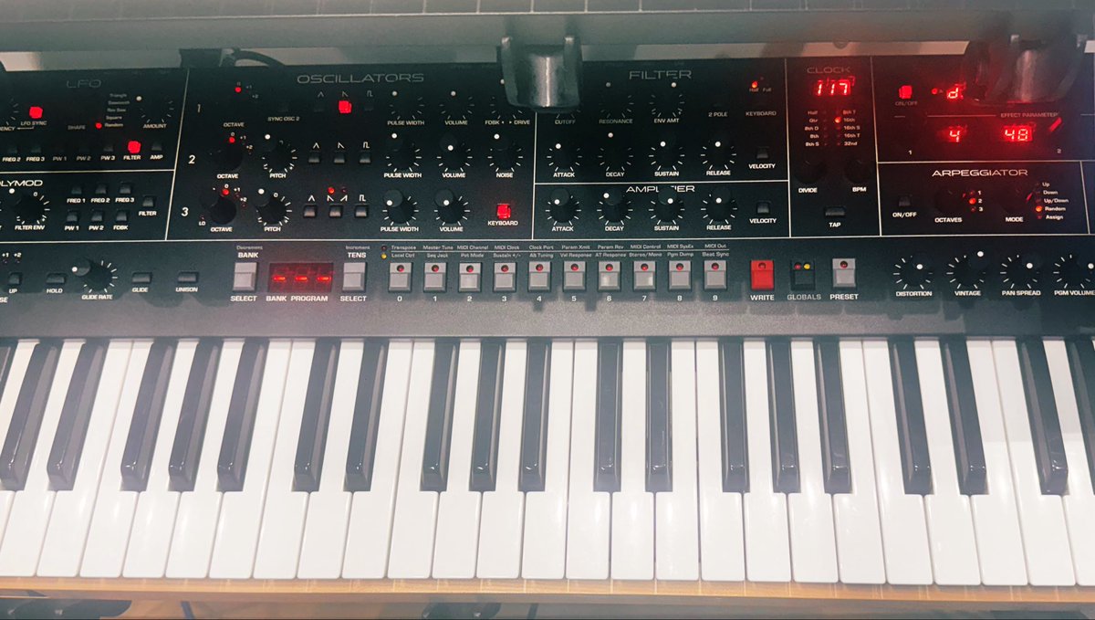 _taguchi's tweet photo. ずっと触ってみたかったTRIGON-6、思ってたよりめっちゃ良かった。 https://t.co/NXvIeETHjo