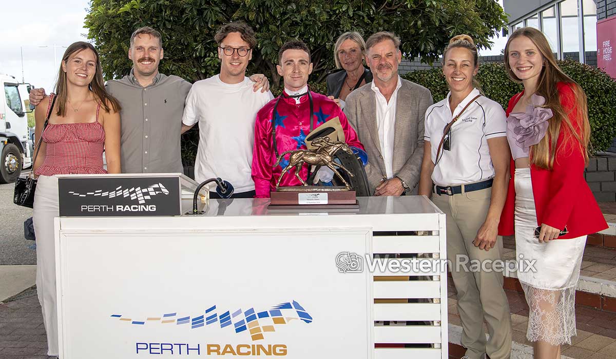WesternRacepix's tweet photo. HAIDA GWAII - 2026 Nicopolis Stakes @PerthRacing #WesternRacepix #BelmontParkPerth 

More 📸 https://t.co/u9wTzlsNHl https://t.co/C0ACff1GaL
