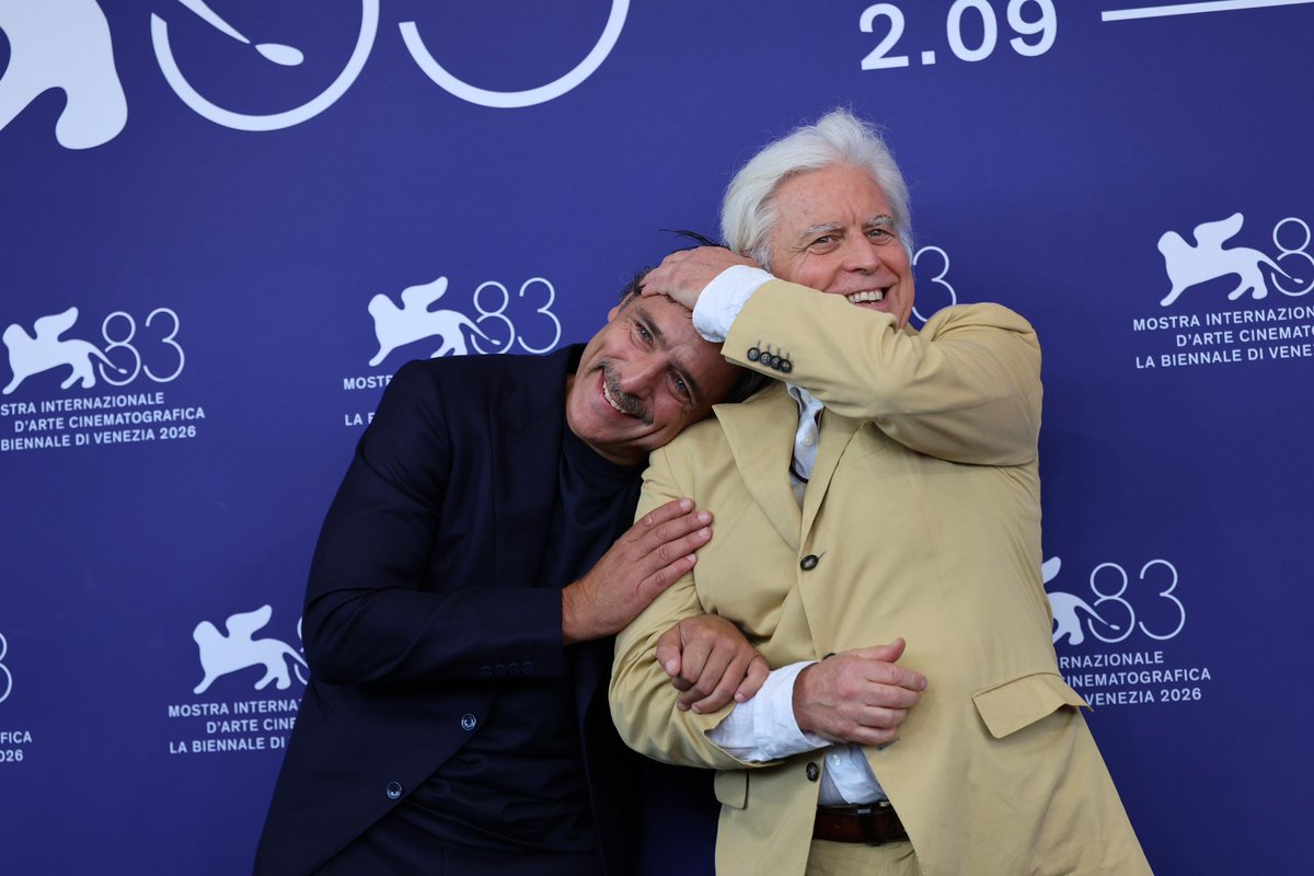 RaiCinema's tweet photo. Riflettori puntati su Adriano Giannini e sul cast di Ritorno a Buenos Aires, ieri a Venezia per la presentazione in Concorso del nuovo film di Marco Bechis. https://t.co/EnUGJhCvUm