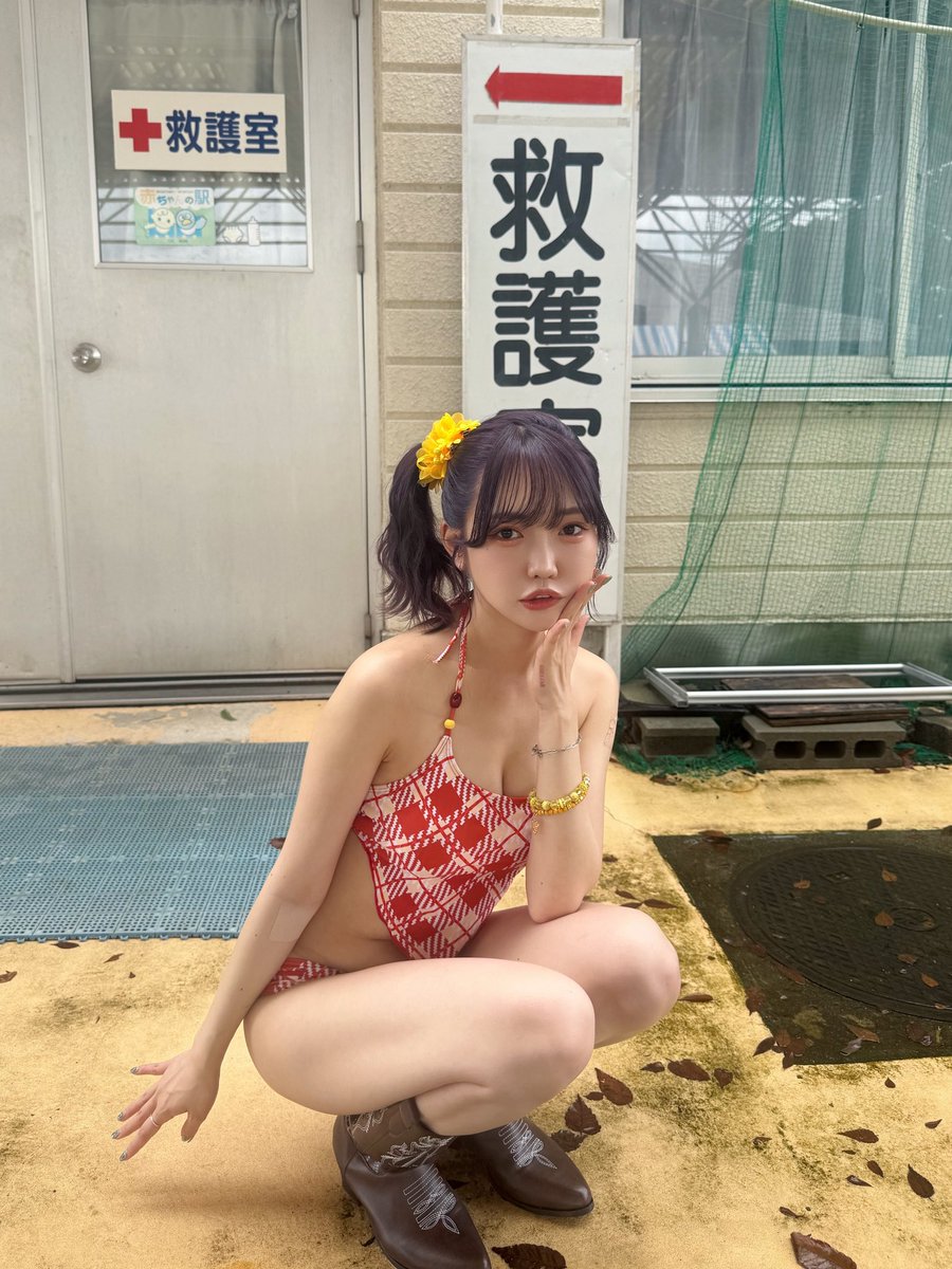 todacrn_'s tweet photo. 水着撮影会という頭のおかしいイベントでした❗️とっても楽しかったです🎶🎶遠くまで会いに来てくれた君は𝑮𝒐𝒅＿＿＿私の頭身は𝑺𝒑𝒆𝒄𝒊𝒂𝒍＿＿＿ https://t.co/zImSfGdPv1
