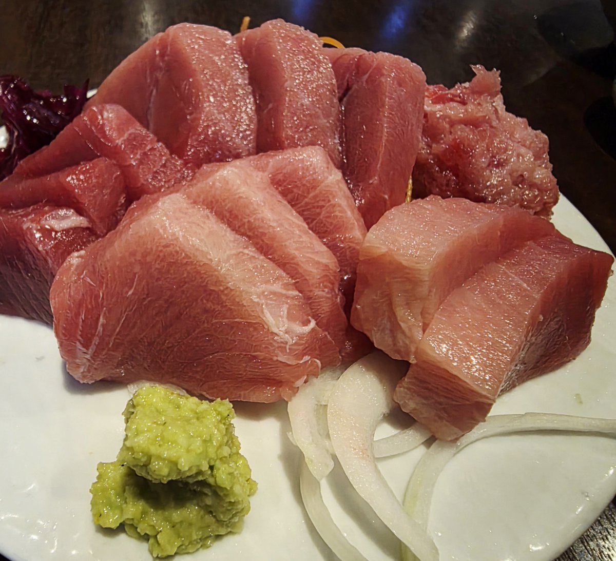 SHIMURA_BEST's tweet photo. 地元の隠れ屋 「中島商店」
マグロの刺身

マスター気まぐれメニューだけど、いつも上質なマグロをふんだんに盛り付けてくれます。
リーズナブルな価格でお得です。

志村坂下 中島商店
https://t.co/sKokdYx4Fm https://t.co/mpsZdC2dbc