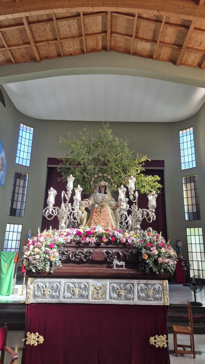 PastoraPadrePio's tweet photo. Así amanece la Divina Pastora https://t.co/qqm4ZcjgIr