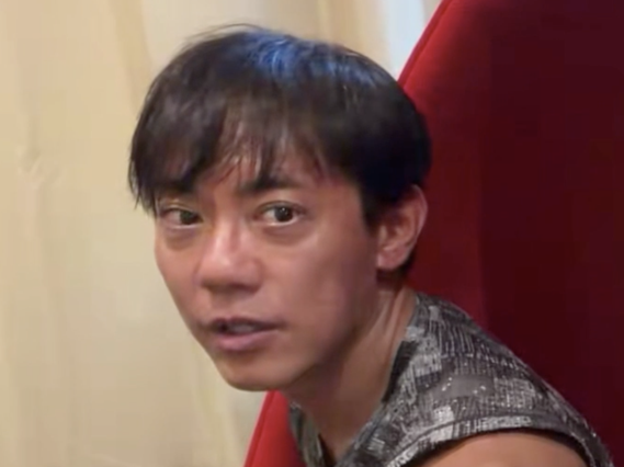 aigare01's tweet photo. 【悲報】堀大輔、3日目を過ぎて限界が来るw

意識が朦朧としてる模様

1日、2日くらい無理してると
こうなるよね。我々でもある
睡眠が足りてないと、みんなこうなる

堀大輔、これどう見ても
お前もこっち側の人間だろ

なにが1日30分の睡眠で生きてる
ショートスリーパーだよ
危険だからはよ寝ろ！ https://t.co/skyLlEDZ1I