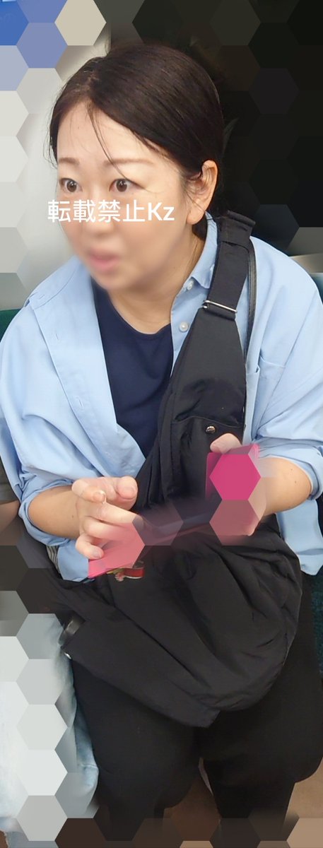 2l8ud's tweet photo. 娘と楽しそうに話すうちの奥さんの中身🌟🌟
人妻の中身みて興奮する人は👍️、🔁、フォローよろしく😄 https://t.co/zJDGRJQp59