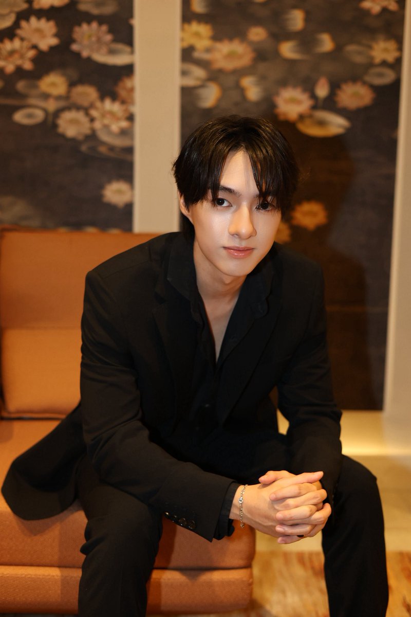 tb_entofficial's tweet photo. LHONGCHANG X REBIRTHRICON The launch of Anantara Siam Bangkok Hotel
#RebirthofAnIcon #AnantaraSiam
#Lhongchang https://t.co/7YEZLOfcRz