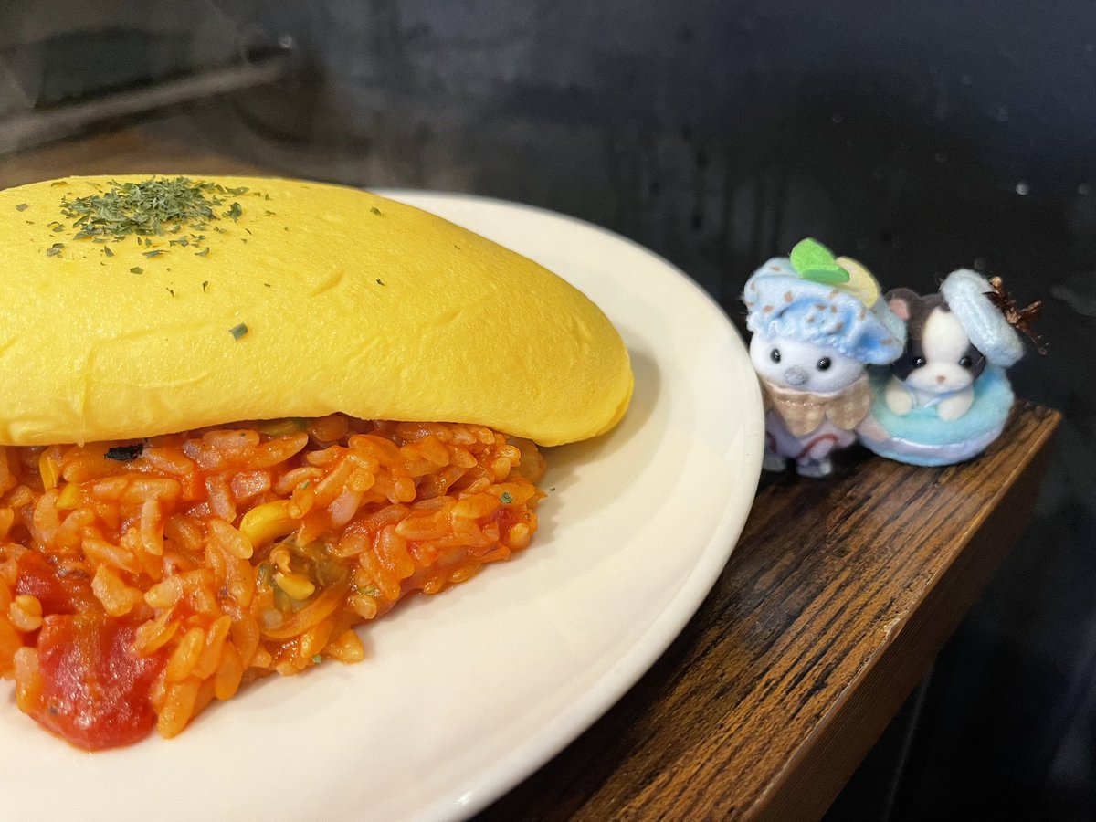 B1_JRL's tweet photo. 森のお家🌳名古屋パルコ店リニューアル日にお買い物したあとのシーフードオムライス🦐🦑🥚 https://t.co/OMmaUQSOOP