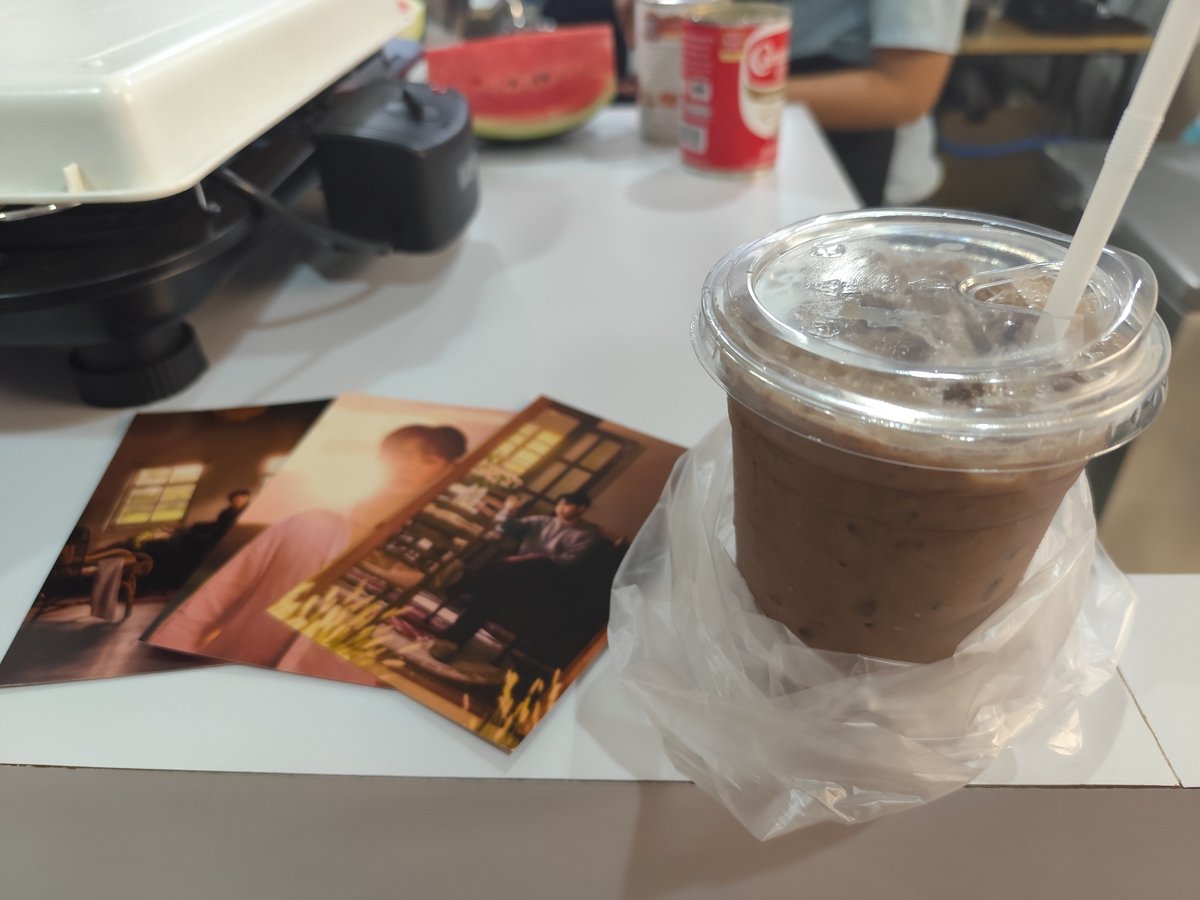fleejinda's tweet photo. อยากไปกินน้ำคะน้า...หมด...ได้โกโก้,ได้รูป
อยากไปเก็บรูปที่ตึก...ไม่ทัน
ปล.เจ้าของร้านคุยสนุก น่ารัก
@peckpalit
#เป๊กผลิตโชค
#peckpalitchoke https://t.co/OV9LzJaNlF